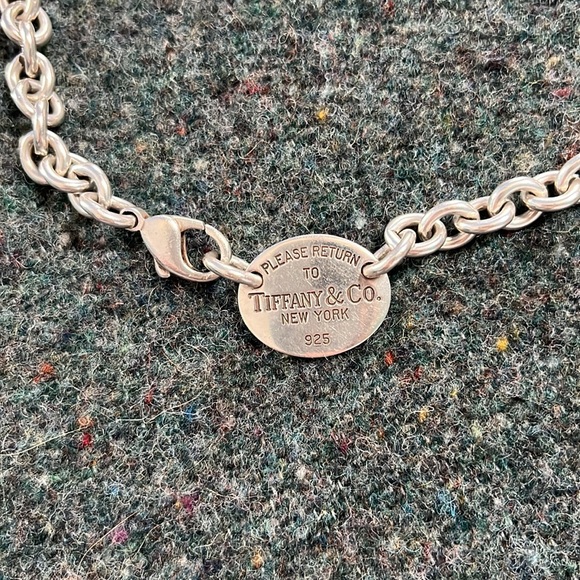 Original authentic Y2K Tiffany’s tag oval necklace - Picture 3 of 4